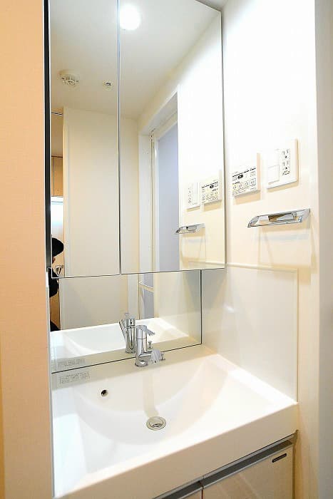 Room image 10
