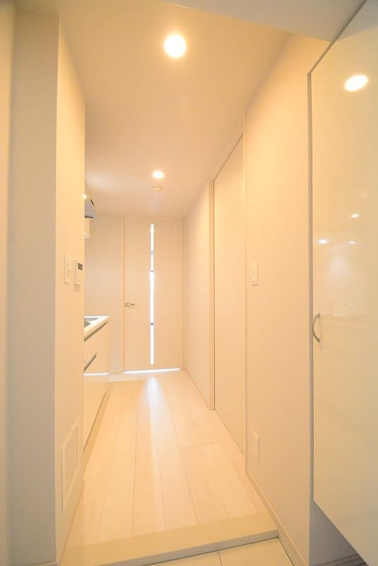 Room image 8