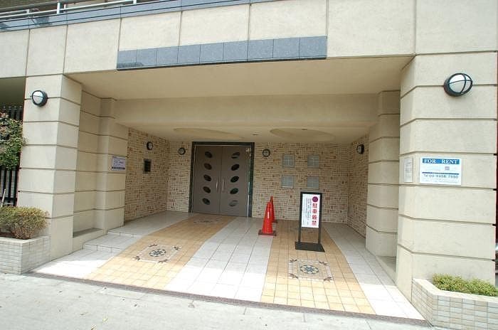 Room image 9