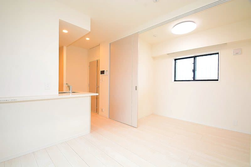 Room image 12