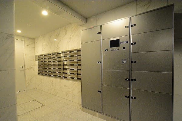 Room image 10