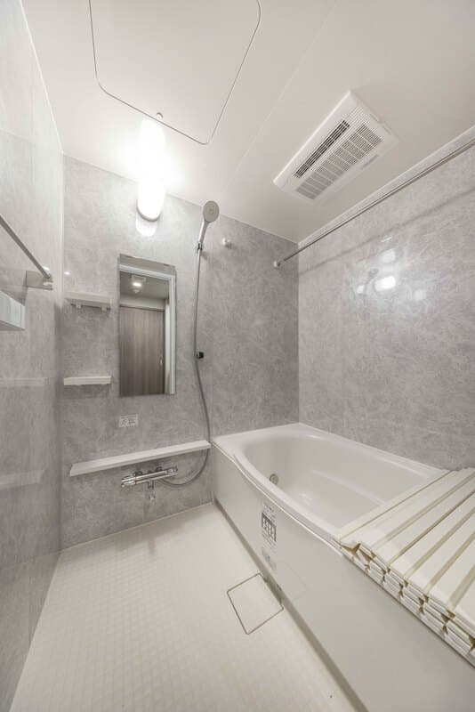 Room image 11