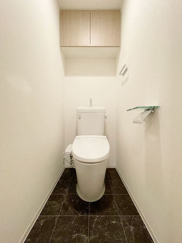 Room image 9