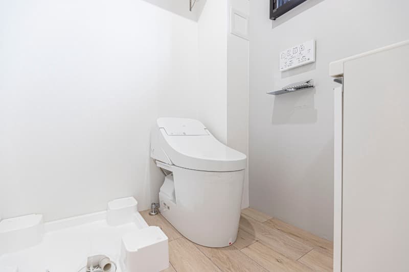 Room image 8