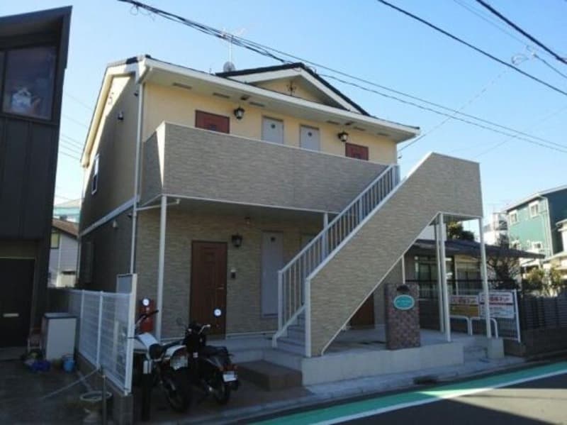 Main Image