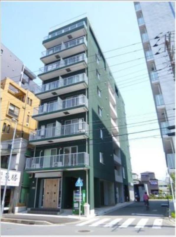 Main Image