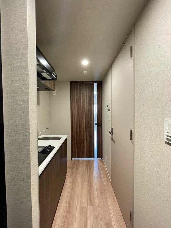 Room image 9