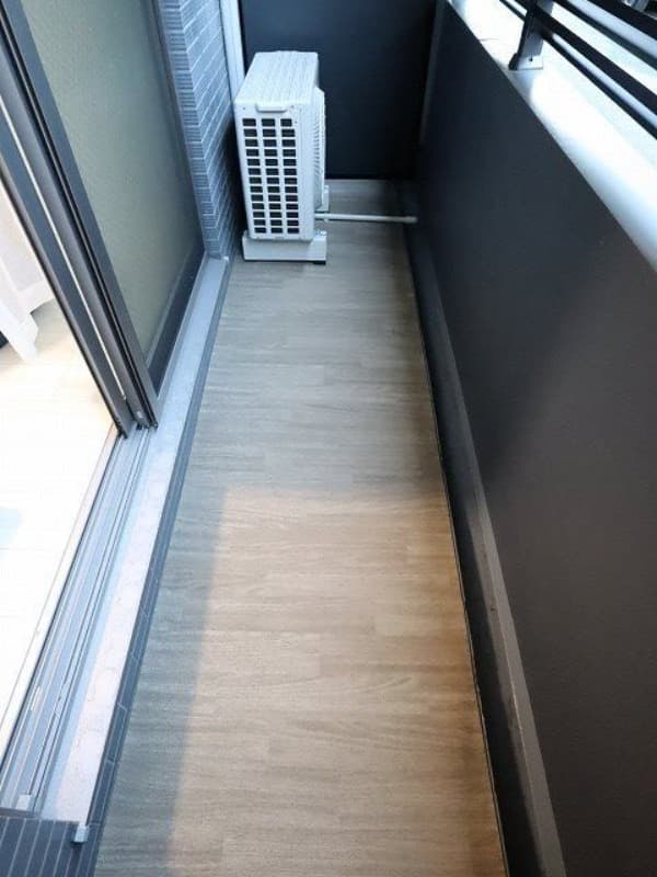Room image 8