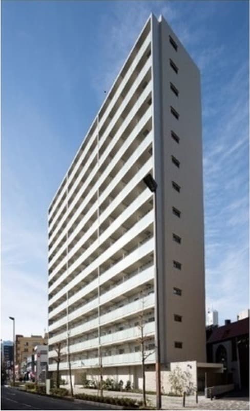 Main Image