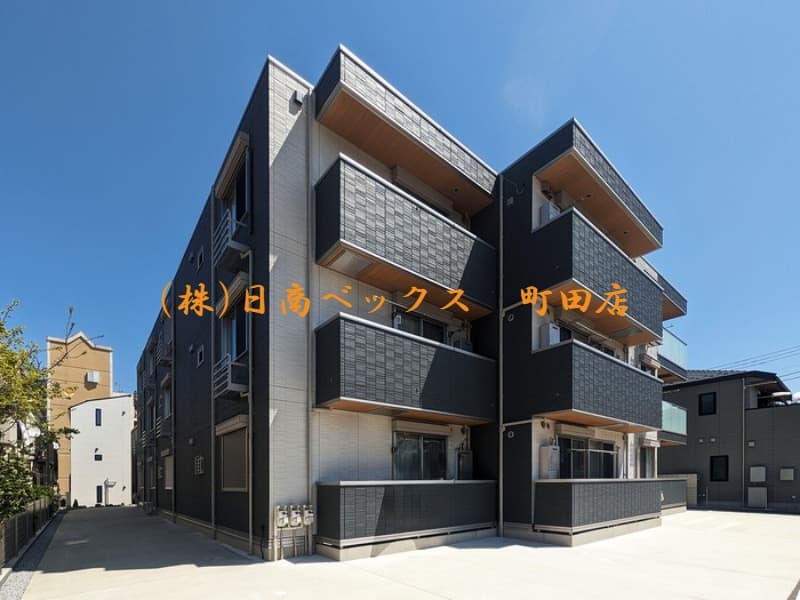 Main Image