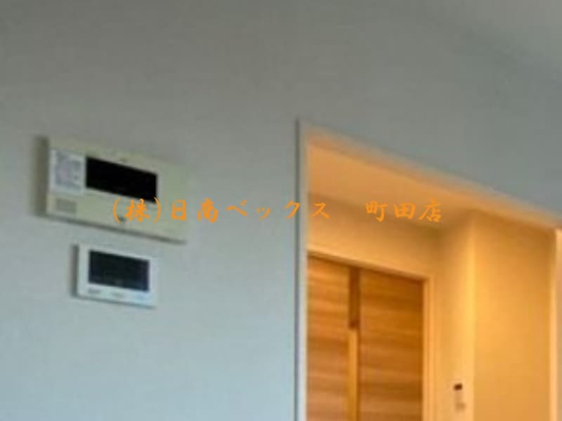 Room image 14