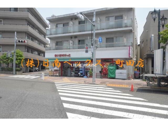 Room image 15