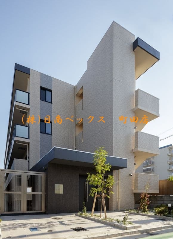 Main Image