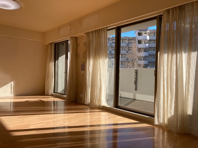 Room image 9