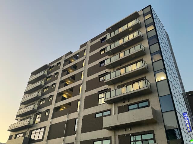Main Image