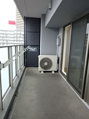 Room image 12