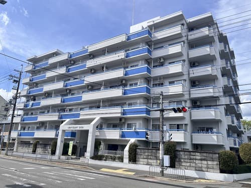Main exterior of light coat saga