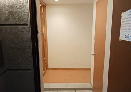 Room image 13