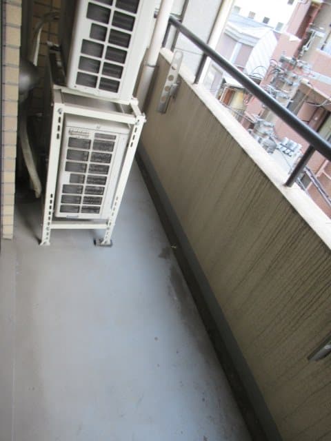 Room image 9