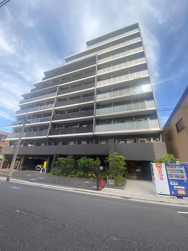Main Image