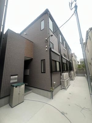 Main Image