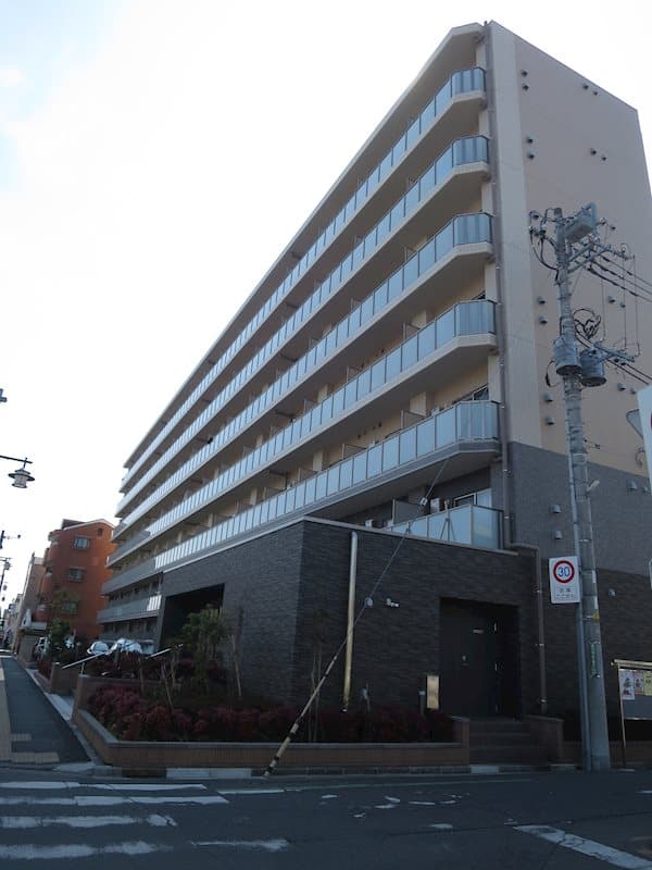 Main Image