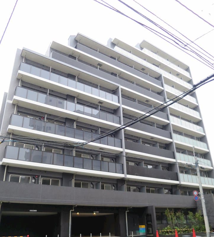 Main Image
