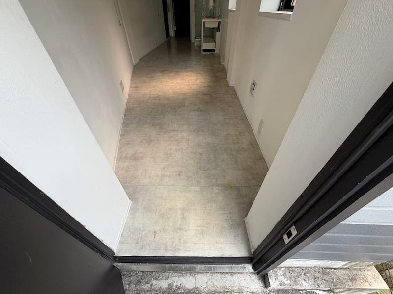Room image 11