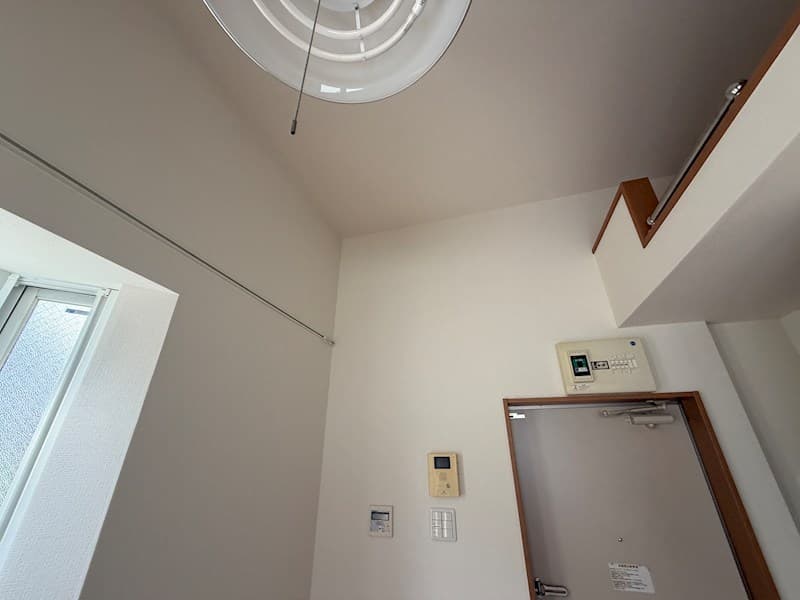 Room image 13