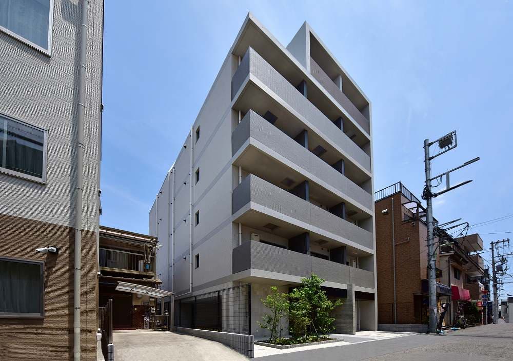 Main Image