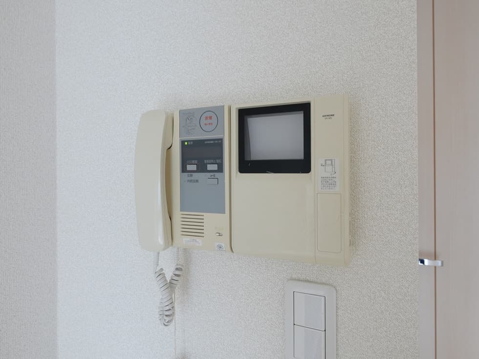 Room image 15