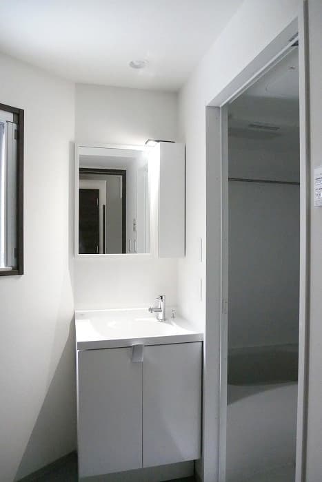 Room image 13