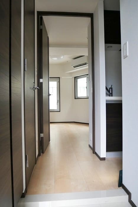 Room image 9