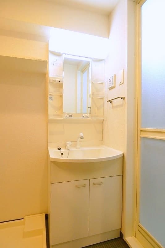 Room image 14