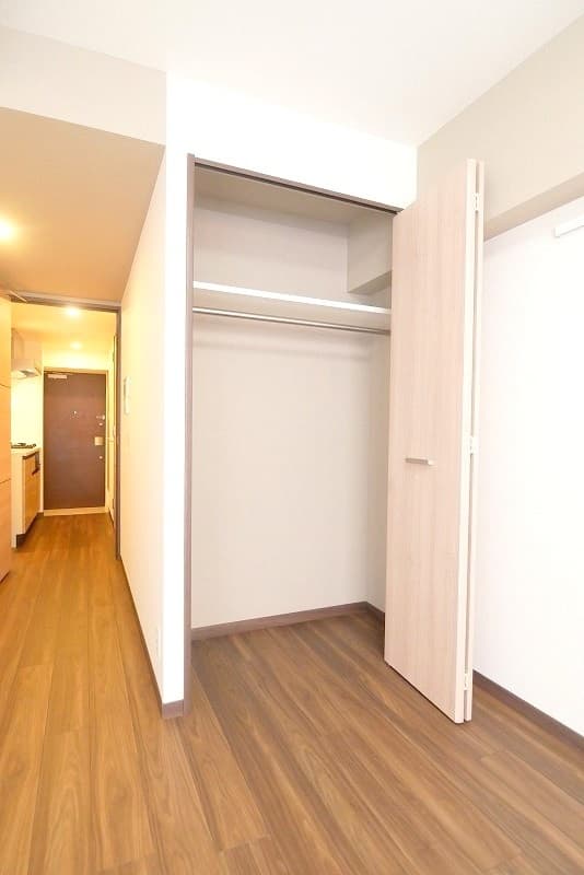 Room image 15