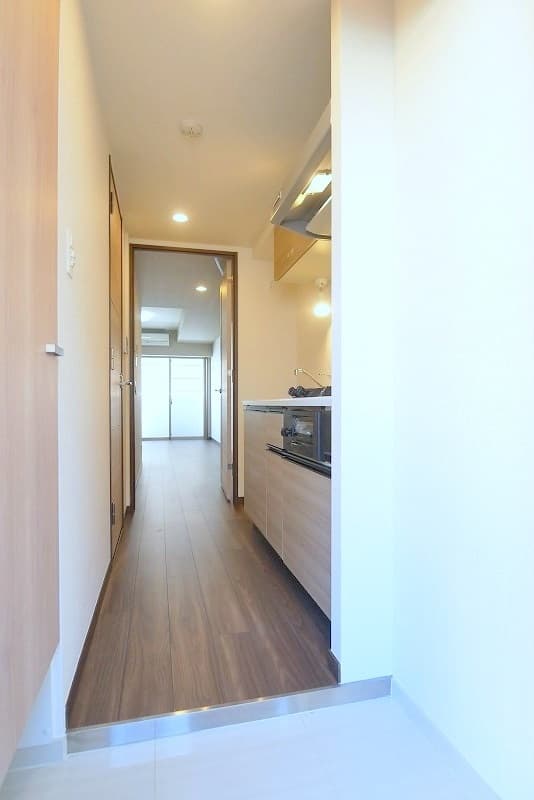 Room image 9