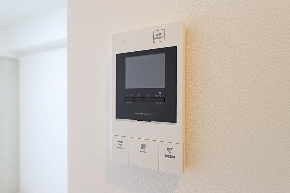 Room image 12