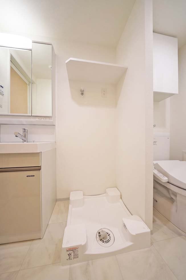 Room image 13
