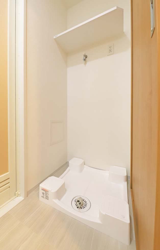 Room image 13