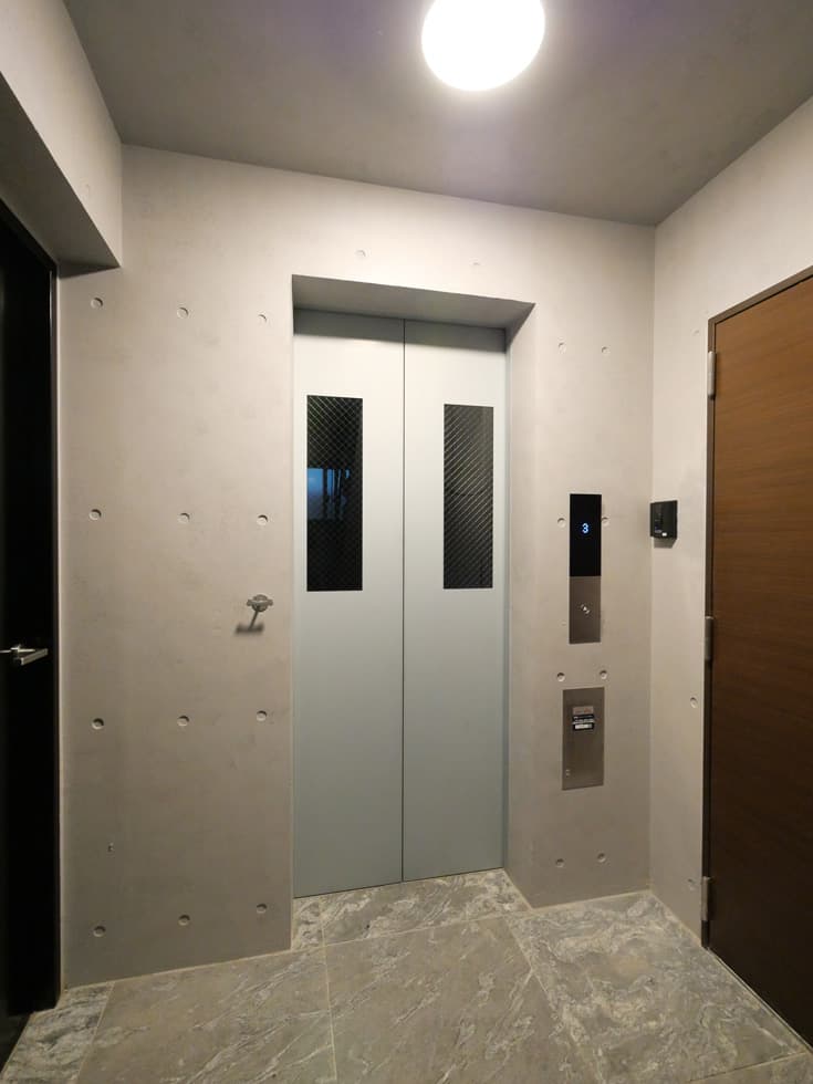 Room image 12