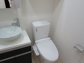 Room image 11