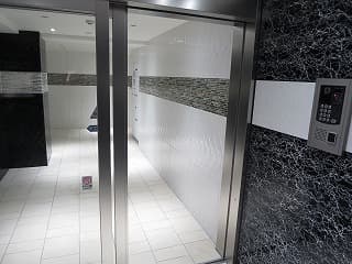 Room image 13