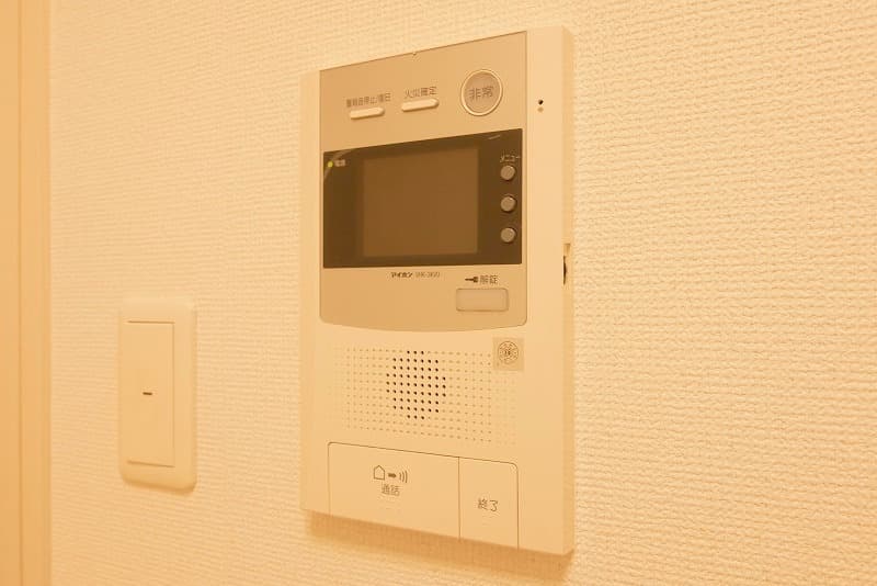 Room image 15