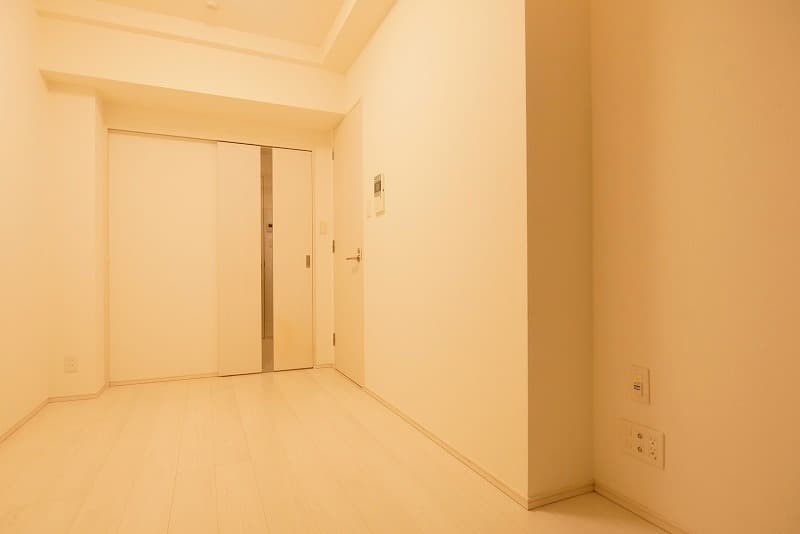 Room image 8