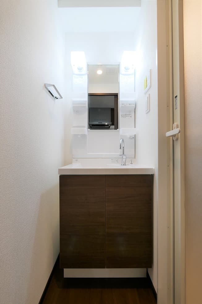 Room image 13