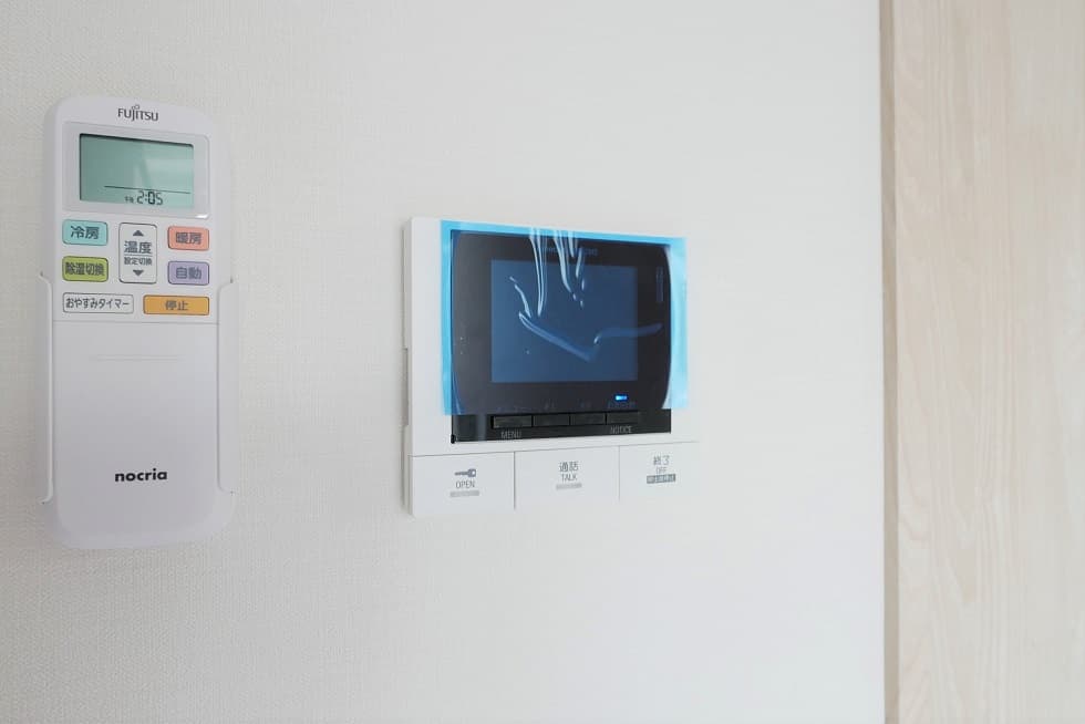 Room image 13