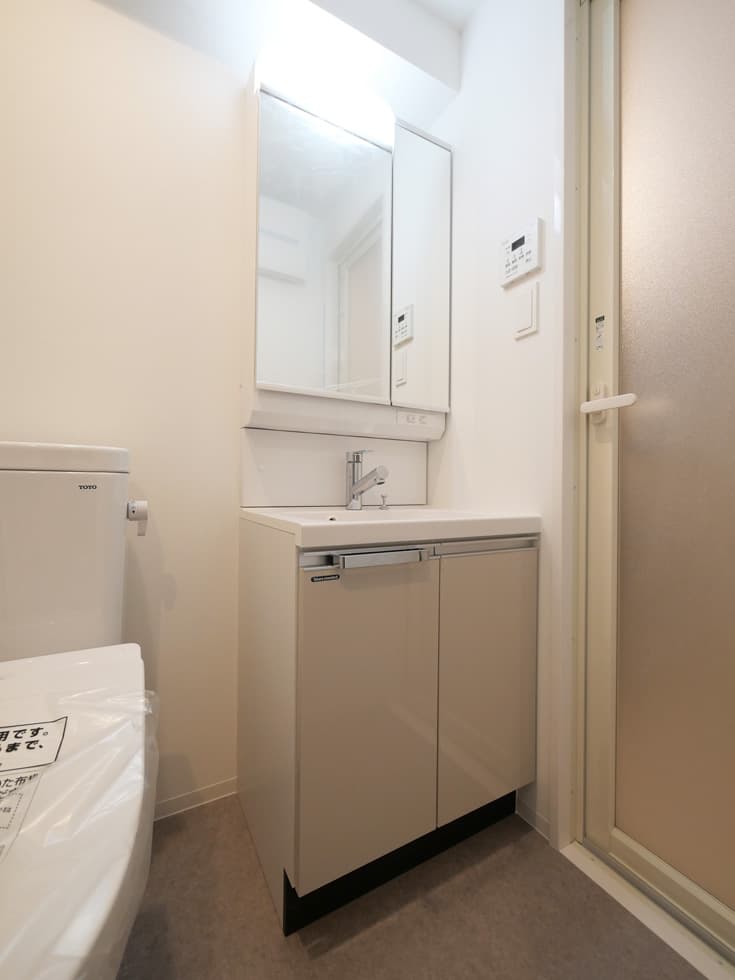 Room image 11