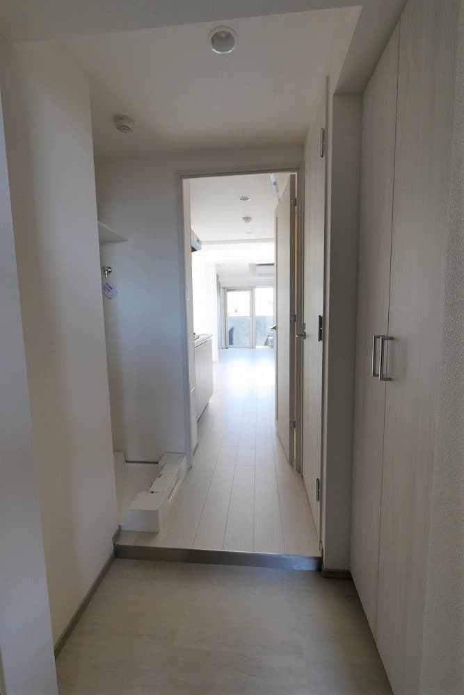 Room image 8