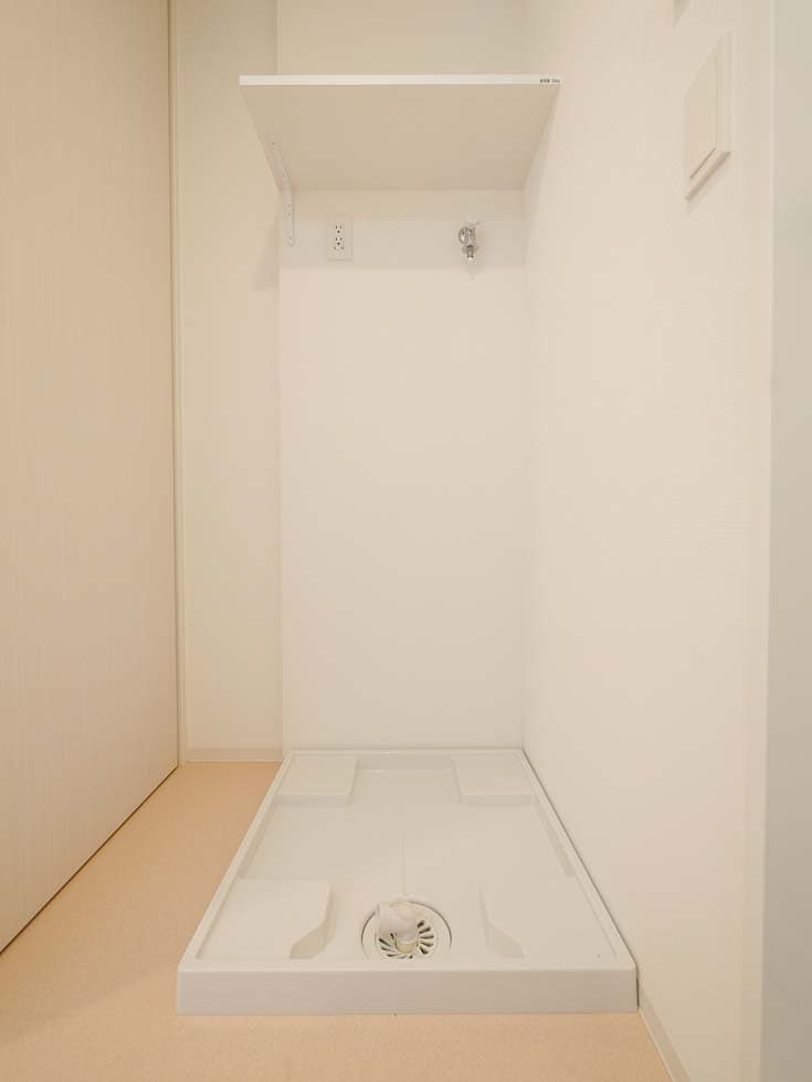 Room image 15