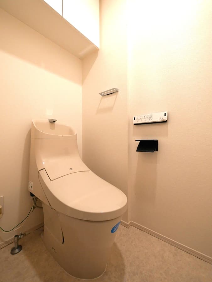 Room image 12